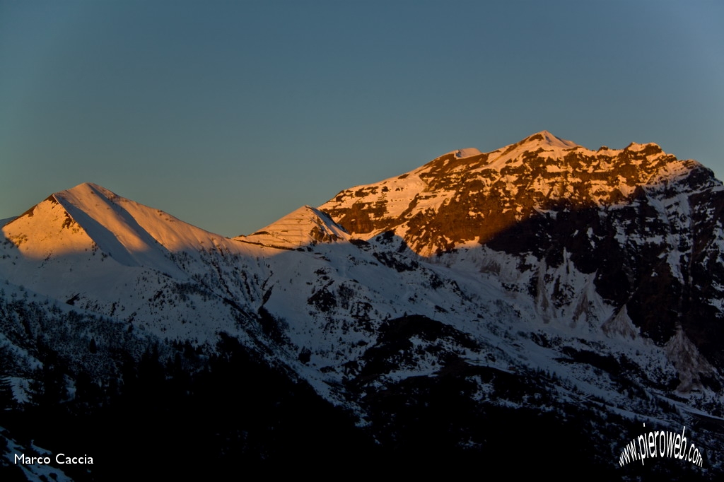 01_Alba sui monti sopra Lizzola.JPG